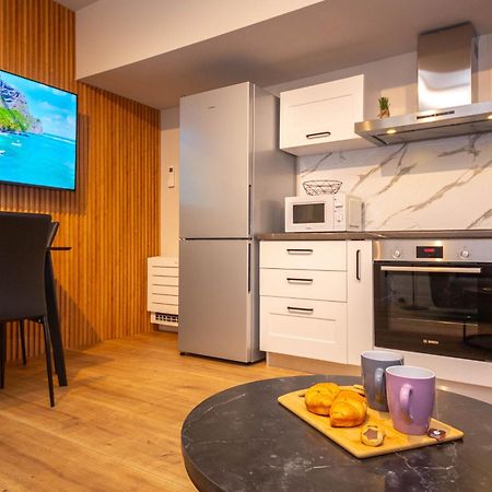 Blloku Unique Apartments 2 Тирана Екстериор снимка