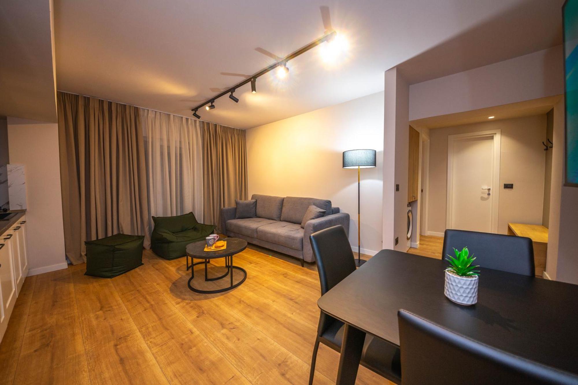 Blloku Unique Apartments 2 Тирана Екстериор снимка