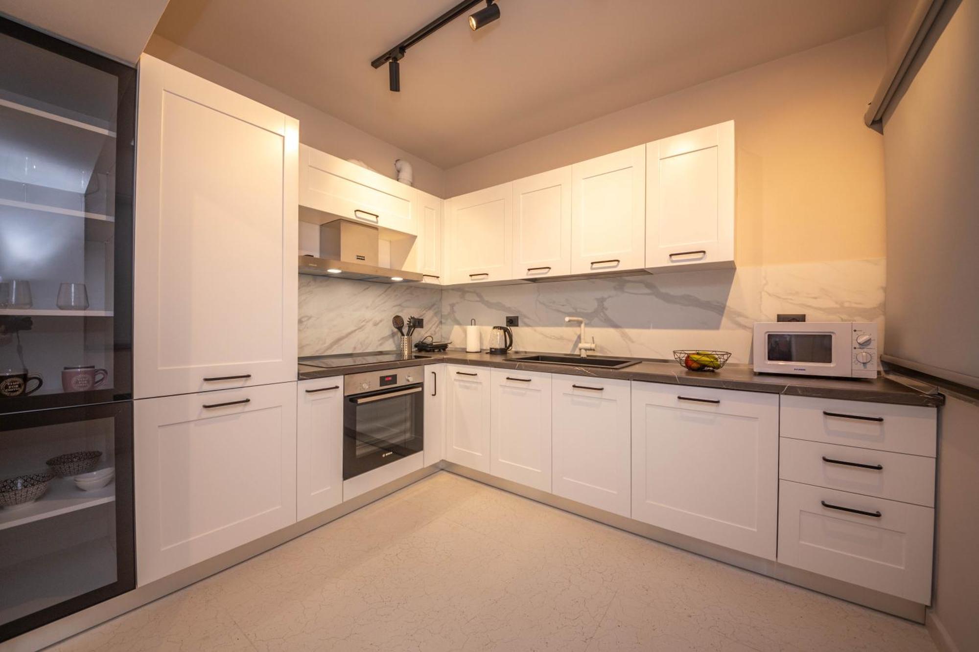 Blloku Unique Apartments 2 Тирана Екстериор снимка